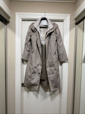 Coldwater Creek Taupe Lightweight Hooded Trench Coat